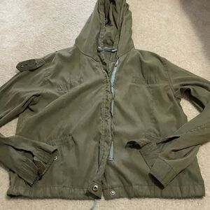 green arm cropped jacket 
